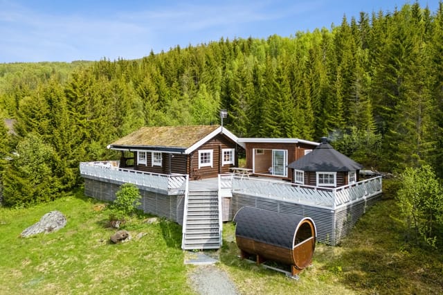 Welcome to Ullsfjordveien 1509 - presented by EiendomsMegler1