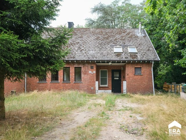 Front view of Maststraat 1