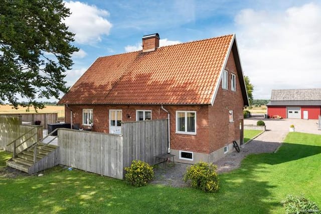 Front view of the country home