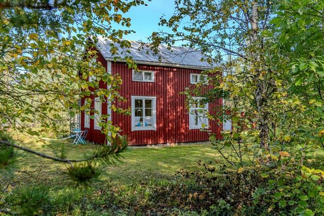 Exterior view of the cottage