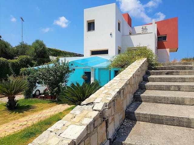 Villa 310 m² in Crete - 1