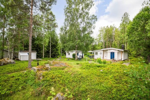 Exterior view of the summer cottage