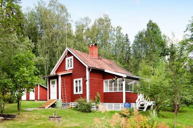Exterior view of Barkenvägen 101