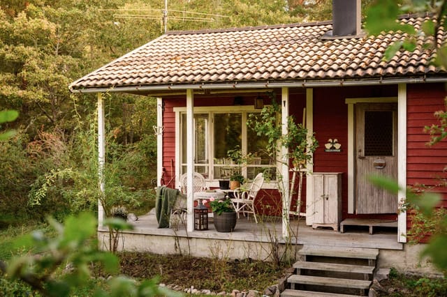 Main house and garden