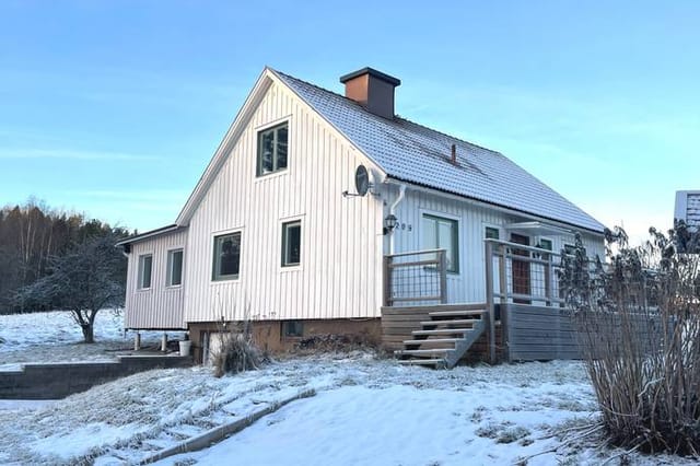 6-room Farmhouse at Bjärme 209