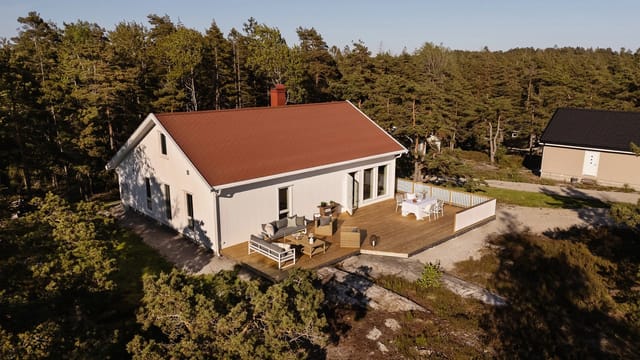 Welcome to the popular cabin area at Skjellumfjellet!