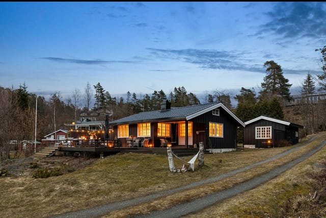 Welcome to Kullebunnveien 18 - Presented by Real Estate Agent Patrick Alexander Pinto at DNB Eiendom.