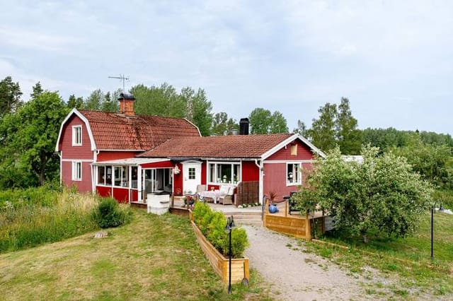 6 rooms Farm/forest at Hagby Månstorp Julita Katrineholms municipality