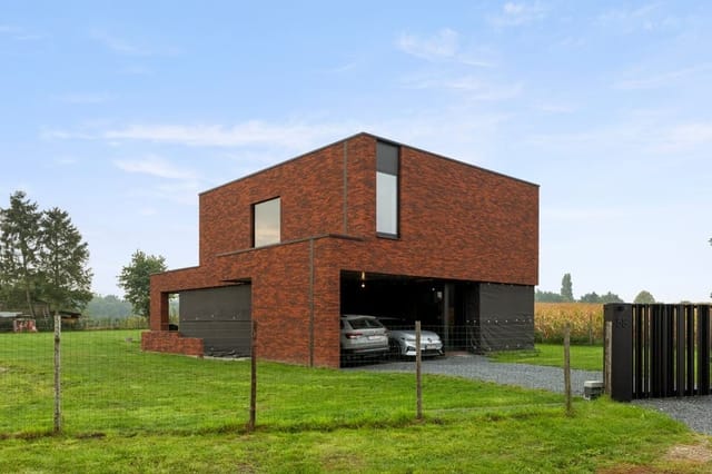 Front view of Driekruisenweg 58, Tongeren-Borgloon