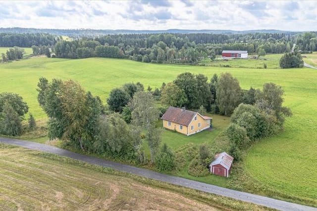 4 room cottage in Rölanda