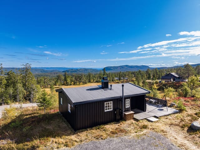 Welcome to Søre Blevegen 892. Photo: Eirik Andersen