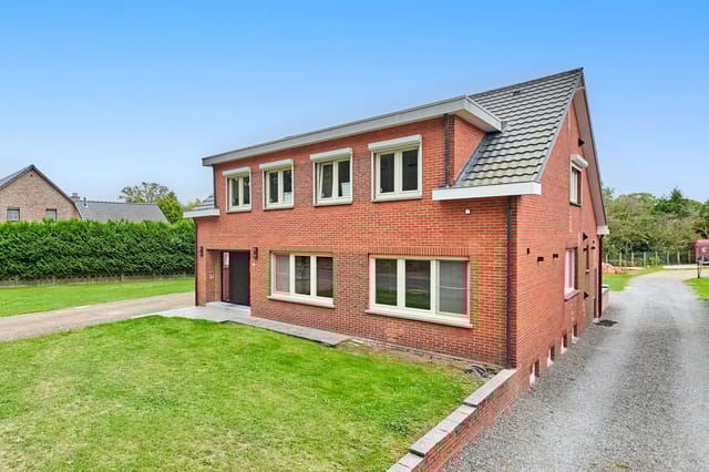 Photo 1 of Sint Bernardusstraat 5