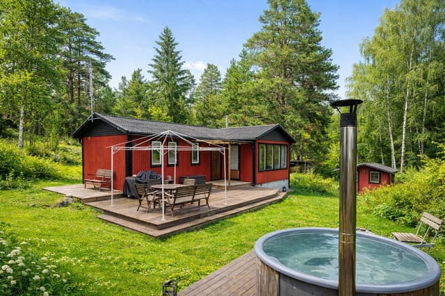 Front view of the house and garden