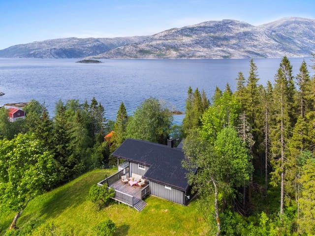 Welcome to Nevernesveien 111, presented by real estate agent Elin Edblad - REDE Eiendomsmegling