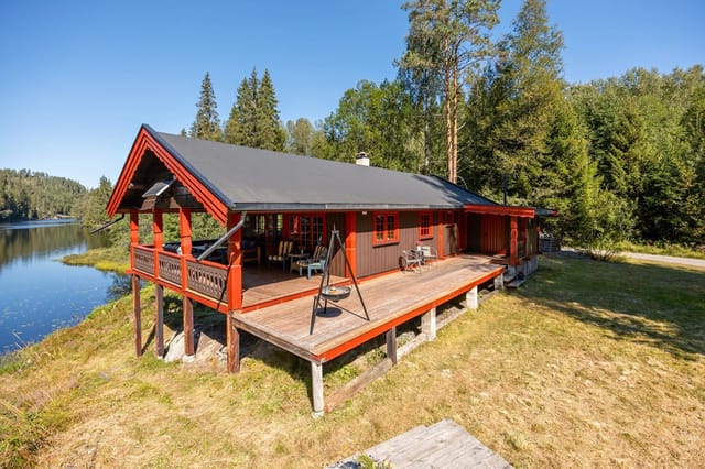 Welcome to Vinlandsveien 773 - Charming and well-maintained cabin with large plot by idyllic Dalatjern.