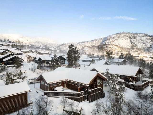 EiendomsMegler1 v/Torill Kalsaas presents Tjørhomfjellet 41