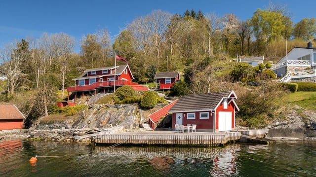 Welcome to this delightful summer gem on beautiful Fogn - Holmastø 24