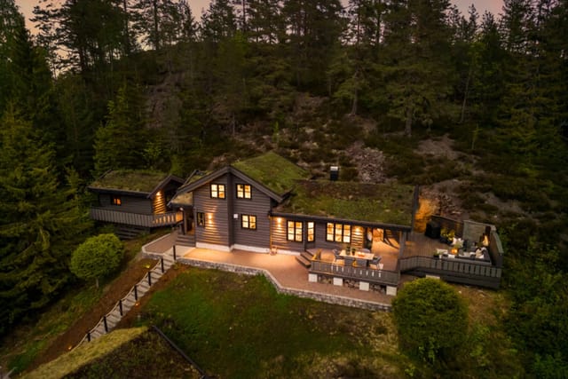 Welcome to Alpinveien 205 and this beautiful family cabin.