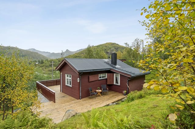 Welcome to this beautiful leisure property at Kongshalsveien 11