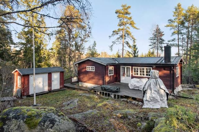 Exterior view of the vacation home