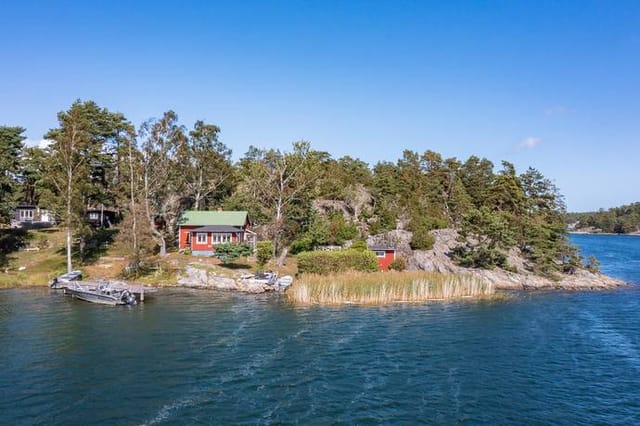 Lakefront view of the property