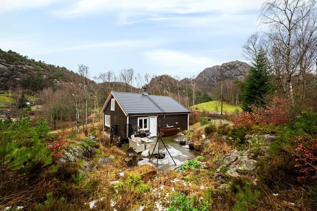 EiendomsMegler 1 v/Ingrid Marie Evanne presents Ryfylkeveien 751