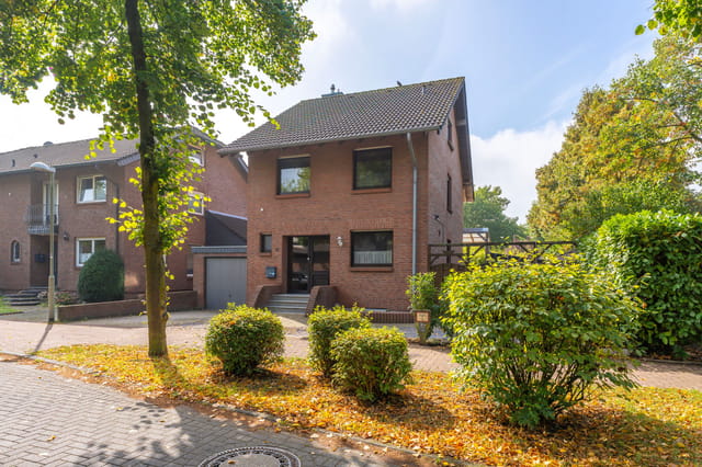 Front view of Zisternenweg 15