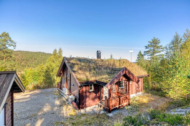 PrivatMegleren presents Nedre Sølia 4, a family-friendly and modern cabin from 2015.
