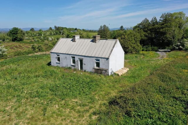 Front view of Lavender Cottage