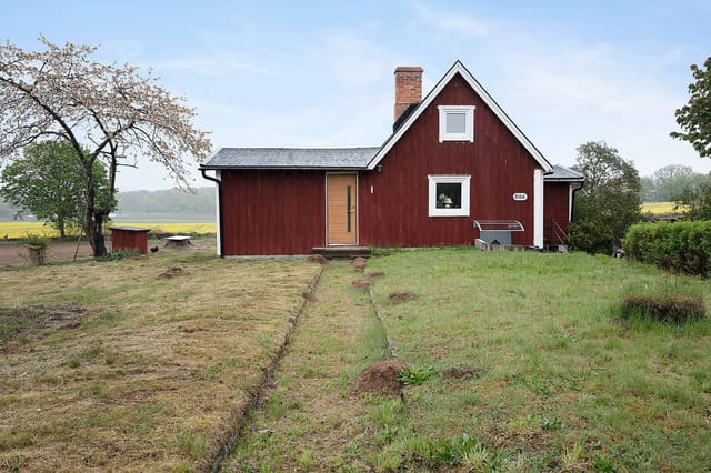 Exterior view of the house and garden