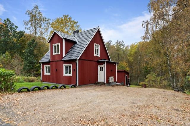 4-room Winterized Holiday Home on Lehultsvägen 16