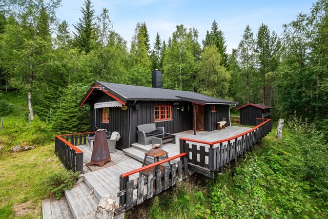 Welcome! The property is presented by Albin Bakkemo at Eiendomsmegler 1!