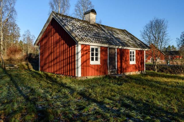 Cottage exterior