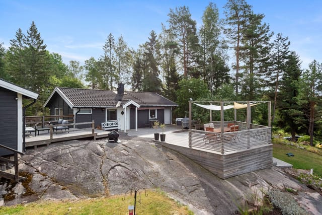 Exterior view of the house and garden