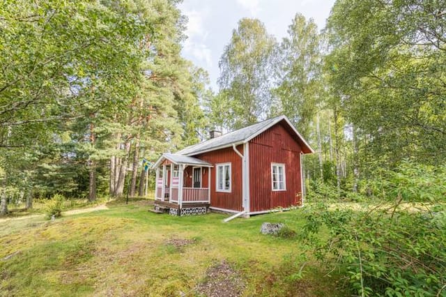 Exterior view of the summer cottage