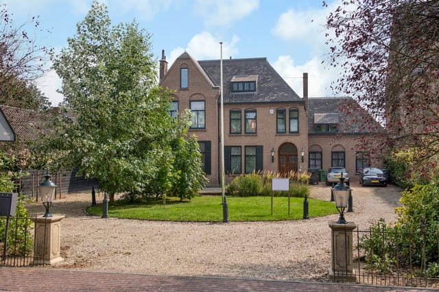 Photo 1 of Kerkstraat 37