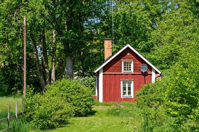 4-room Winterized Cottage on Ekensborgsvägen 19 Lakeside Norrtälje Municipality