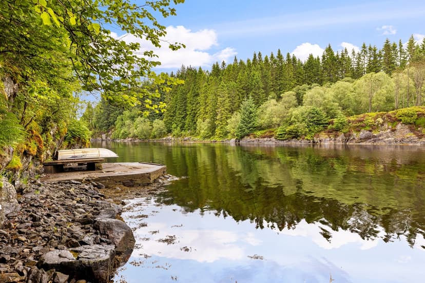 https://images.finncdn.no/dynamic/1600w/2026/6/vertical-2/30/7/468/509/507_f7180c7d-9415-4dc0-8f72-a17c14d505a2.jpg