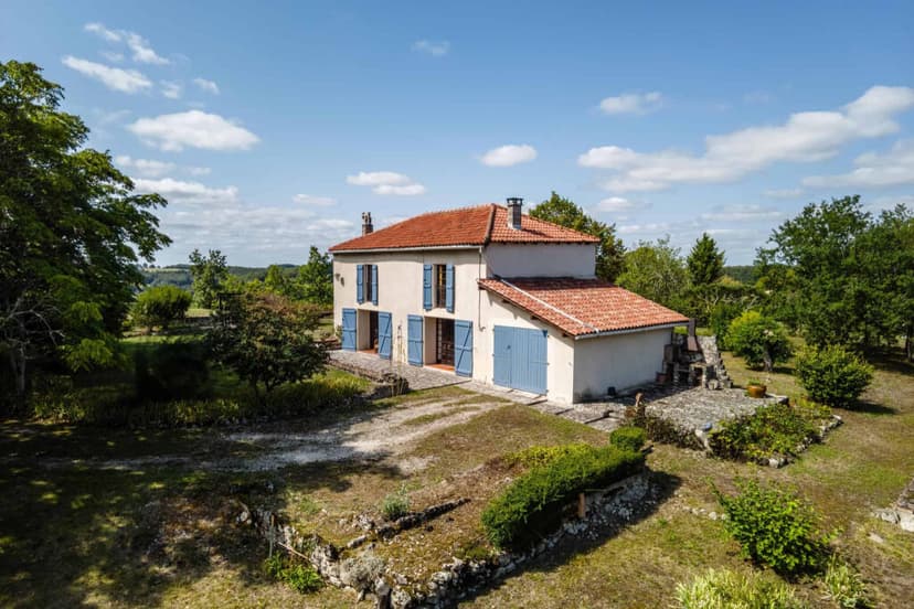 https://media.rightmove.co.uk/property-photo/09c053b8b/92213112/09c053b8b2b3bdded762e6a27fe30510.jpeg
