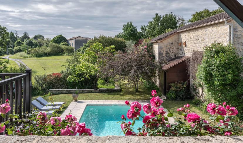https://media.rightmove.co.uk/property-photo/3e8b9a3eb/92208609/3e8b9a3eb40b6284b1f6985fb22995cf.jpeg