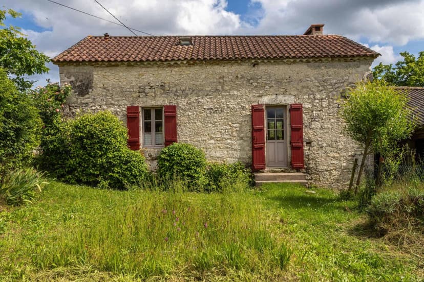 https://media.rightmove.co.uk/property-photo/4aab7159e/92208612/4aab7159e0bf8aa690bd2080c7d090f5.jpeg