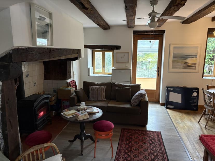 https://media.rightmove.co.uk/property-photo/6f746b9f3/90277605/6f746b9f355ff6c762445bf5f652c4dd.jpeg