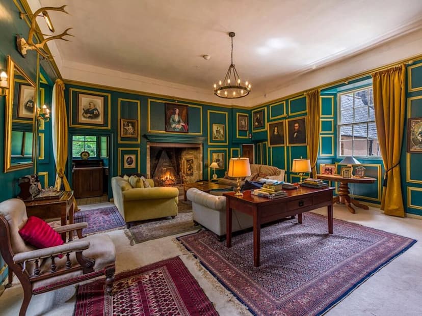 https://media.rightmove.co.uk/property-photo/7574c4876/91255350/7574c4876cb1c8a7db069ded3191b83b.jpeg