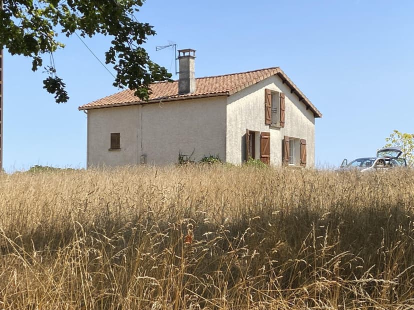 https://media.rightmove.co.uk/property-photo/7948cb75e/94415922/7948cb75e18fc59807afbff7a9193def.jpeg