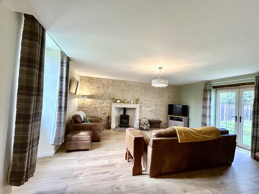https://media.rightmove.co.uk/property-photo/a29e720da/89554842/a29e720dad69cc89b552c1f4cadeec31.jpeg