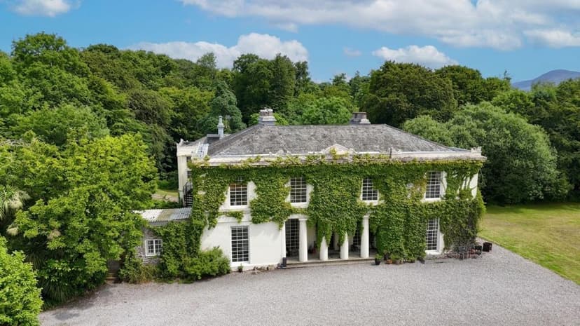 https://media.rightmove.co.uk/property-photo/a41023dfe/90141648/a41023dfeb6415b0f1073f85a84ac55b.jpeg