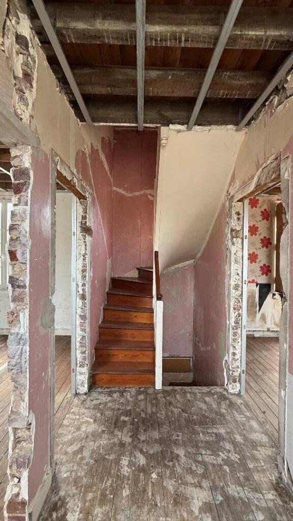 https://media.rightmove.co.uk/property-photo/b8f1e9962/91384791/b8f1e9962dac2ea6e5e2b8eff7534c3f.jpeg