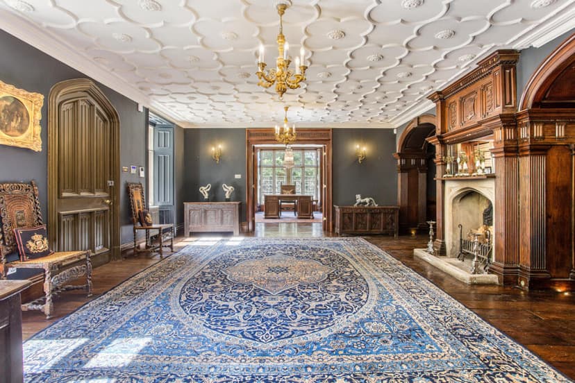 https://media.rightmove.co.uk/property-photo/b8fe28f3f/91724397/b8fe28f3f7558818baca1a9a26b97bca.jpeg
