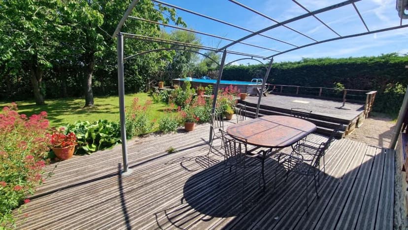 https://media.rightmove.co.uk/property-photo/cef02bbcc/89536236/cef02bbcc289545eca164809d6465471.jpeg