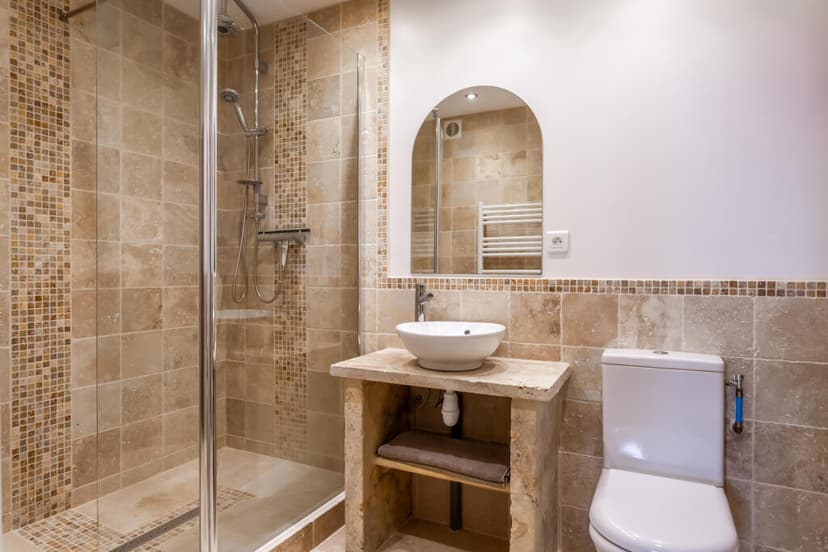 https://media.rightmove.co.uk/property-photo/deafcaff4/92184354/deafcaff4f04eed0b4188730ae751f86.jpeg